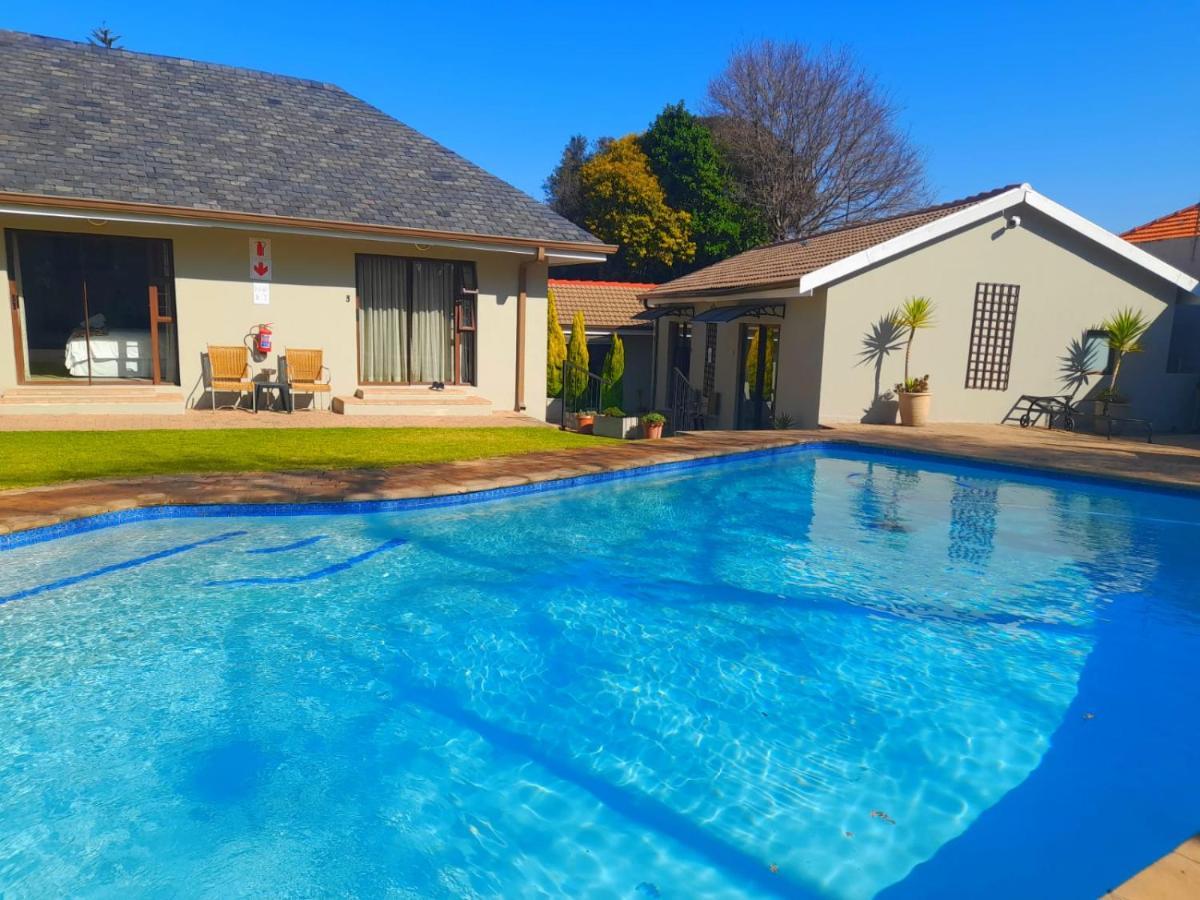 47 On Preston Guesthouse Johannesburg Zewnętrze zdjęcie
