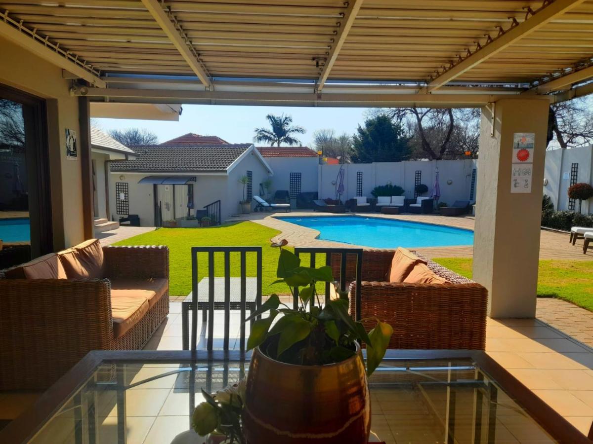 47 On Preston Guesthouse Johannesburg Zewnętrze zdjęcie