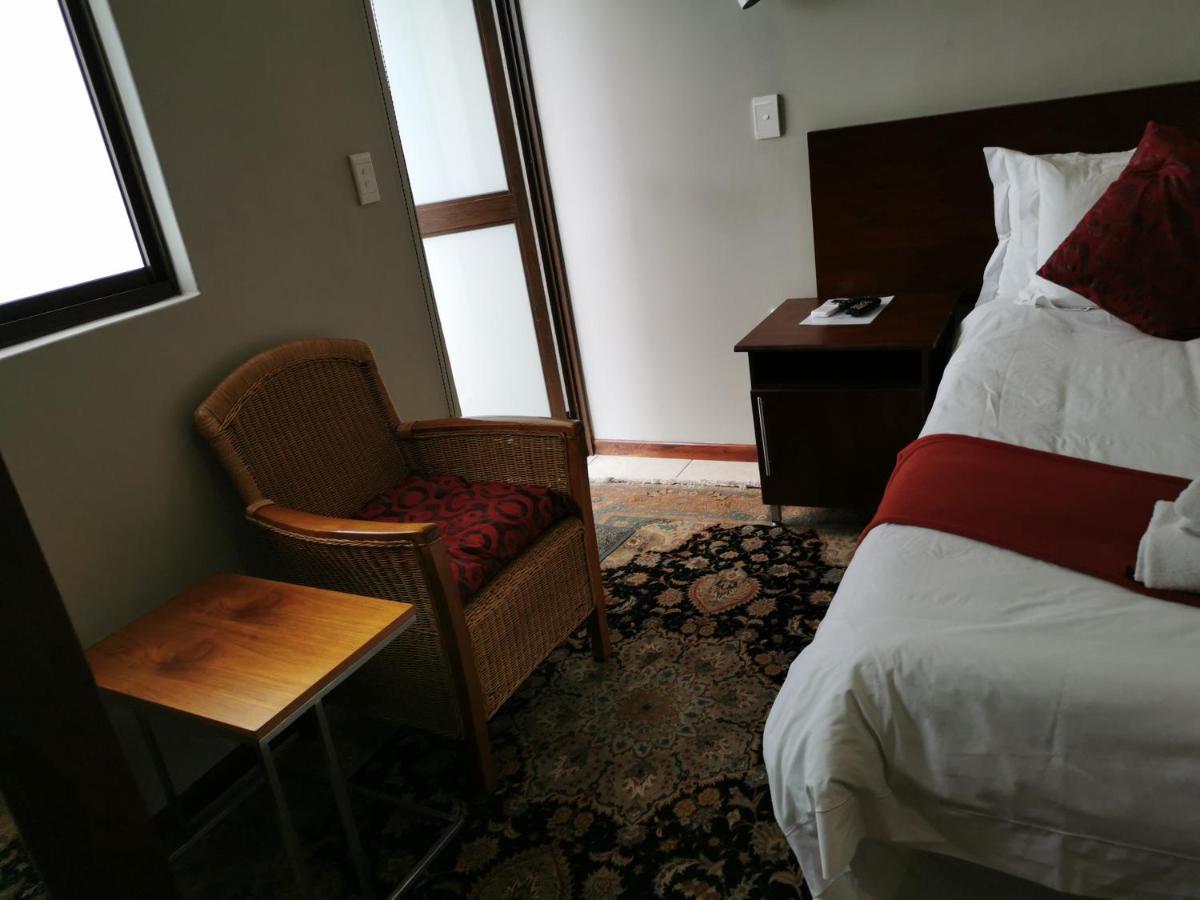 47 On Preston Guesthouse Johannesburg Zewnętrze zdjęcie