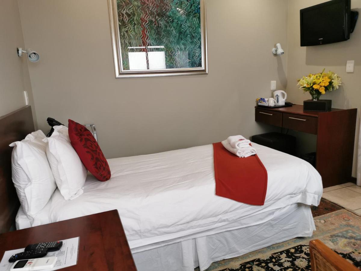 47 On Preston Guesthouse Johannesburg Zewnętrze zdjęcie