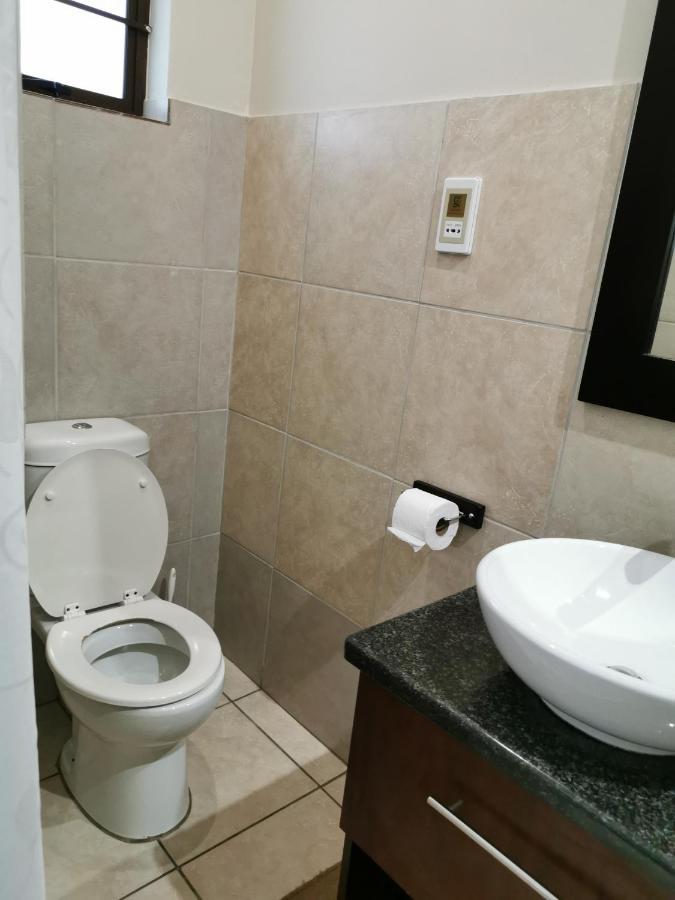 47 On Preston Guesthouse Johannesburg Zewnętrze zdjęcie